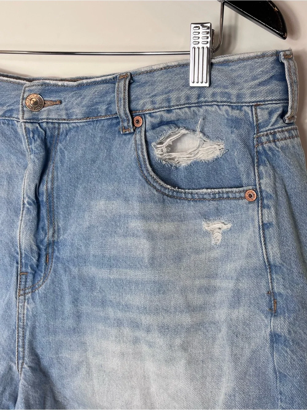 American Eagle AE Highest Rise Baggy Short Blue Distressed Denim Women's 16